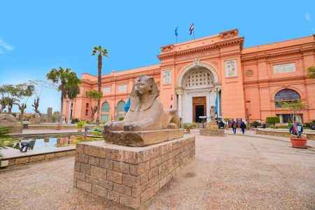 Egyptian Museum & Old Cairo tour